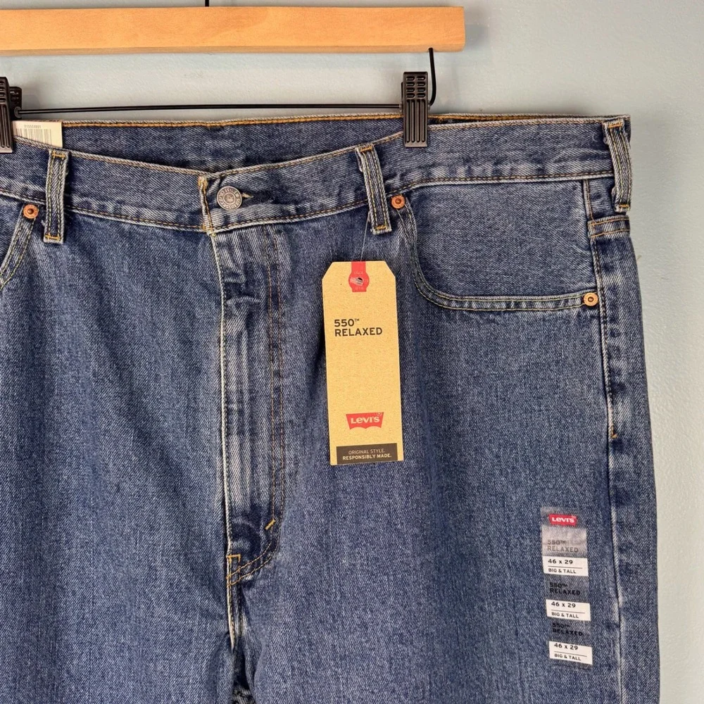 NEW Levi's 550 Relaxed Jeans Mens 46x29 Blue Medium Wash Tapered Leg Denim